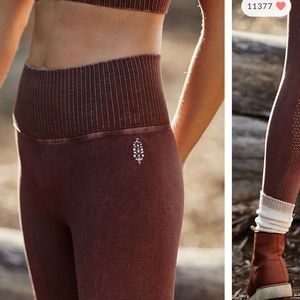 FP Movement Good Karma leggings🧘🏼‍♀️